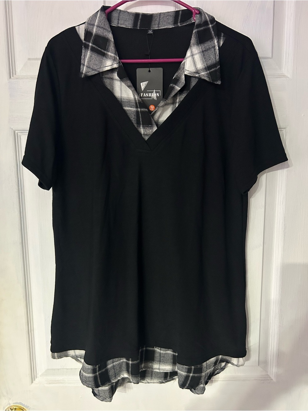 Fashion Nova Black Short Sleeve Layered Plaid V-Neck Top